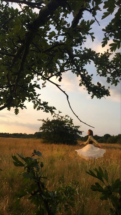 Running Through Flower Field Aesthetic, Country Folk Aesthetic, Running In A Field Aesthetic, Running Through Field Aesthetic, Cottagecore Field, Dark Academia Book, Field Aesthetic, Dog Days Are Over, Bday Shoot