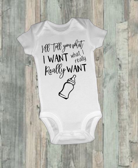 Cute Onesie With Funny Text As A Gift, Baby Onies With Sayings, Cute Onsie Sayings Cricut, Aunt Onesie Girl, Matching Baby Outfits, Funny Girl Onesies, Baby Girl Onsies Cricut Funny, Baby Sayings, Baby Maker