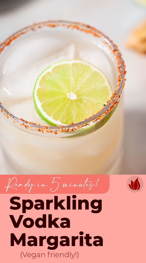 Not a tequila fan but love the idea of a margarita? This refreshing and simple Sparkling Vodka Margarita is for you! Vodka Margarita Recipes, Vodka Margarita, Best Sangria Recipe, Tequila Tasting, Tequila Margarita, Cocktails To Try, Spring Cocktails, Best Cocktail Recipes, Winter Cocktails