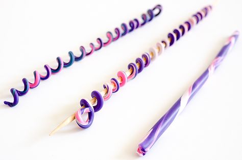 Learn how to make these quick and easy polymer clay spiral hair wraps. A great kids craft - girls will love making their own cute hair accessories. Clay Simple, Easy Polymer Clay, Clay Hair, Cute Hair Accessories, Braid Jewelry, How To Make Clay, Poly Clay, Hair Adornments, Polymer Crafts