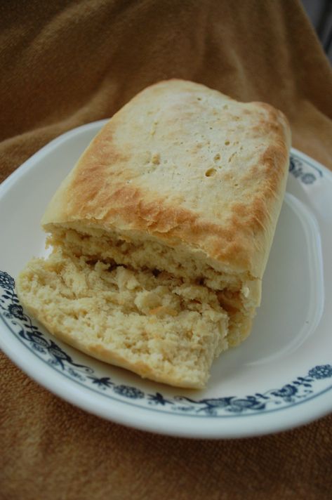 Now that I’ve made the former first lady’s peach preserves, I needed some bread to enjoy it! I chose this recipe, again from the Martha Washington’s Booke of Cookery for the fun e… No Knead French Bread, Taverns Recipe, Colonial Recipe, Library Marketing, Celebrity Recipes, Ancient Recipes, Martha Washington, Heirloom Recipes, No Knead