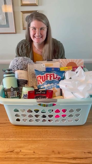 Walmart on Instagram: "You see a laundry 🧺, we see a 🎁 basket that’s college ready. #Dorm #GiftBasket #CollegeGift" College Gift Basket For Girls, Dorm Gift Basket, College Basket, College Gift Baskets, College Ready, Dorm Room Gifts, College Club, Dorm Gift, Holiday Baskets