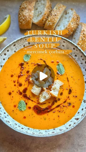 Lebanese Soup Lentils, Turkish Soup Recipes, Turkish Lentil Soup, Turkish Soup, Turkish Bread, Red Lentils, Egyptian Food, Newly Wed, Lentil Recipes