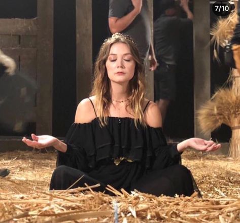 Ahs Witches, Ahs Apocalypse, Ahs Cast, American Horror Story 3, Ahs Coven, American Horror Story Seasons, Billie Lourd, American Horror Story Coven, Horror Story