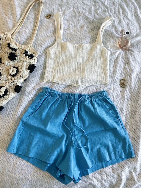 Summer outfit Greece inspired Outfits With Blue Shorts Summer, Blue Shorts, Linen Shorts, Knitted Tank Top, Knit Tanks, Perfect Summer, Fashion Inspo Outfits, Girl Outfits, Fashion Inspo