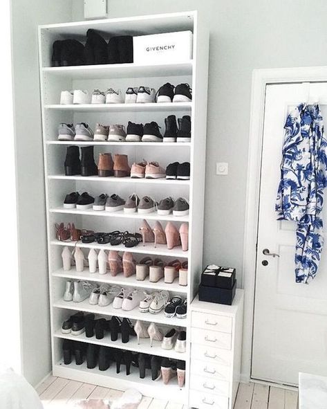 20 Clever Shoe Storage Ideas - The Style Index