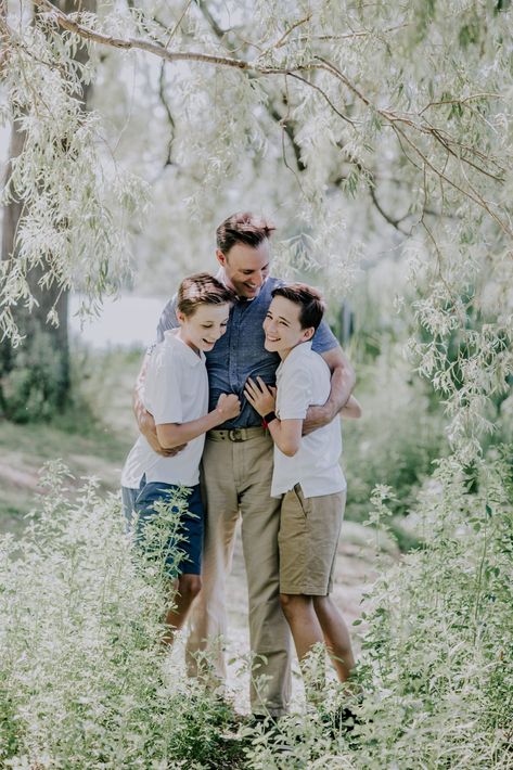 Father And Older Sons Photoshoot, Father Sons Photoshoot, Family Photoshoot With Teenage Boys, Family Photos Teenage Boys, Dad And Sons Photography, Father And Sons Photoshoot, Father And Son Photography Older, Family With Teenagers Photoshoot, Father And Two Sons