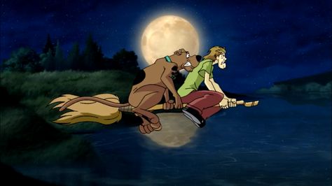 Scooby Doo Goblin King Scooby Doo Playlist Cover, Scooby Doo Halloween Wallpaper Laptop, Scooby Doo And The Goblin King, Scooby Doo Wallpaper Laptop, Scooby Doo App Icons, Scooby Doo Banner, Spooky Scooby Doo, Scooby Doo Pfp, Scooby Doo And Shaggy