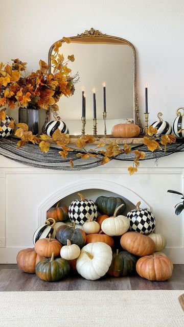 Decorate For Halloween, Halloween Eve, Fall Mantle, Chic Halloween, Coffee Table Styling, Halloween Vibes, Twinkle Lights, New Years Eve Party, Decorating Coffee Tables