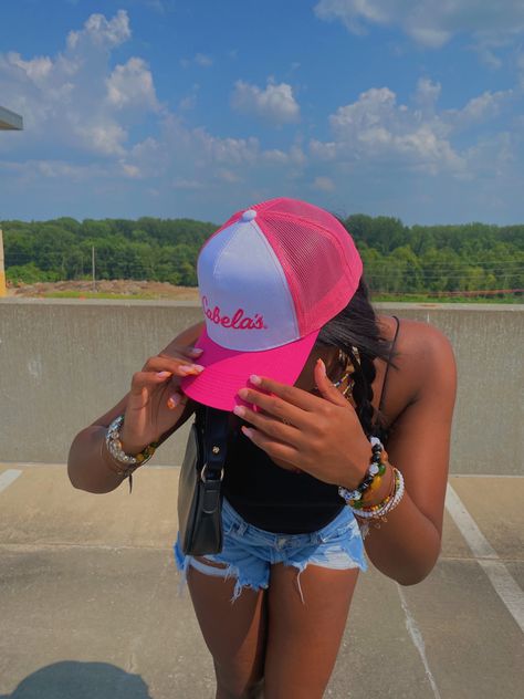 Hot Pink Hat Outfit, Pink Trucker Hat Outfit, La Hat Outfit, Pink Cap Outfit, Trucker Hat Outfit Women, Pink Hat Outfit, Ball Cap Outfit, Trucker Hat Outfit, Hot Pink Hat