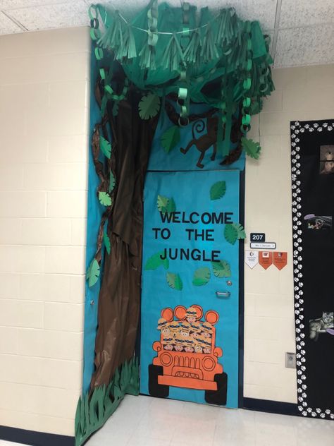 Safari Door Decorations Classroom Themes, Jungle Door Decorations, Jungle Classroom Door Safari Theme, Animal Door Decorations Classroom Jungle Theme, Wild About Reading Door Decoration, Jungle Door, Jungle Theme Classroom Decorations, Tropical Doors, Door Decoration Ideas