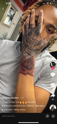 Aesthetic Hand Tattoos Men, Black Men Face Tattoos, Black Male Hand Tattoos, Guy Hand Tattoos, Hand Tats For Guys, Hand Tats Men, Hand Tattoos For Guys Men, Black Male Tattoos, Boys Hand Tattoo