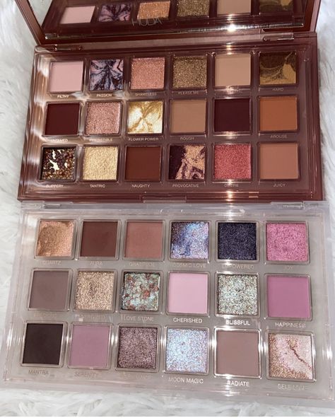 Huda Beauty Eyeshadow Palette, Huda Beauty Eyeshadow, Sephora Sale, Face Art Makeup, Beauty Eyeshadow, Ethereal Makeup, Makeup Obsession, Luxury Makeup, Kiss Makeup