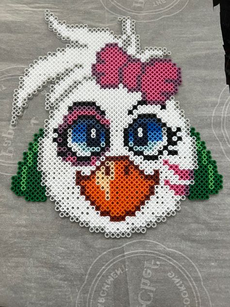 Melty Bead Designs, Fnaf Crafts, Pokemon Bead, Easy Perler Bead Patterns, Perler Bead Templates, Diy Perler Bead Crafts, Perler Crafts, Melty Beads, Diy Perler Beads