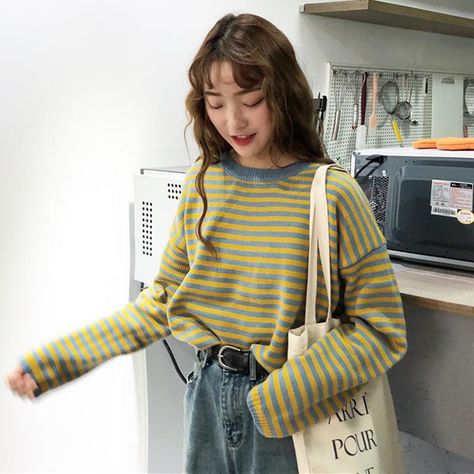 BEE STYLE YELLOW BLUE STRIPES KNIT WARM SWEATER Tumblr Aesthetic Clothes, Outfit Ideas Korean, Aesthetic Sweaters, Aesthetic Clothing Stores, Grunge Tumblr, Y2k Outfit Ideas, Egirl Outfits, Y2k Aesthetic Outfits, Tumblr Outfits