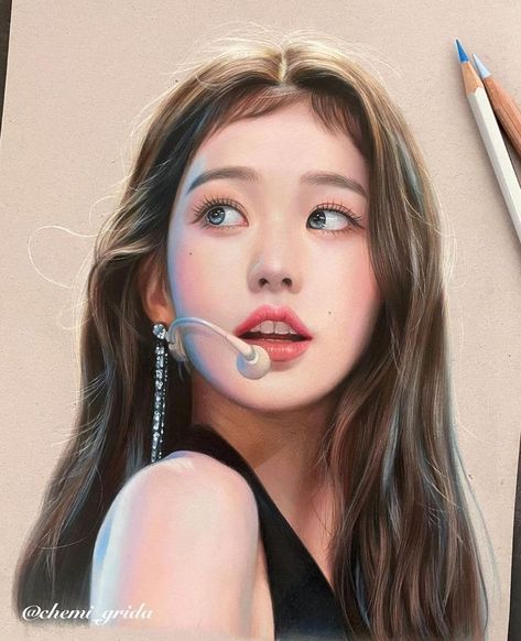 Colored Pencil Portrait, 17 Kpop, Celebrity Drawings, Kpop Drawings, Arte Inspo, Pencil Art Drawings, Realistic Art, Pencil Portrait, Book Art Drawings