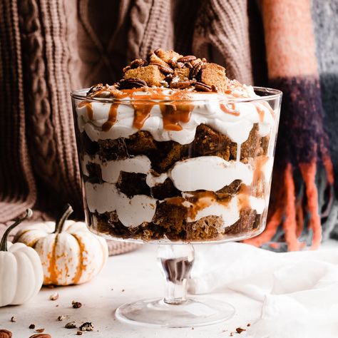 This Pumpkin Trifle Recipe Is Super Easy And Impressive - Lulus.com Fashion Blog Pumpkin Bread Trifle, Pumpkin Trifle, Leftover Pie, Chocolate Trifle, Thanksgiving Time, Trifle Desserts, Fall Festivities, Trifle Recipe, Ginger Snap Cookies