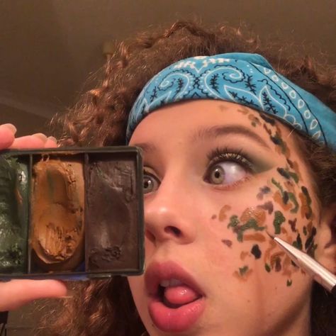 FINALLY THE ARMY MAKEUP LOOK!!! ... Army Costume Makeup, Army Costume Women Diy, Army Makeup Halloween, Army Makeup, Army Halloween Costumes, Camo Makeup, Camo Face Paint, Rally Ideas, Rally Idea