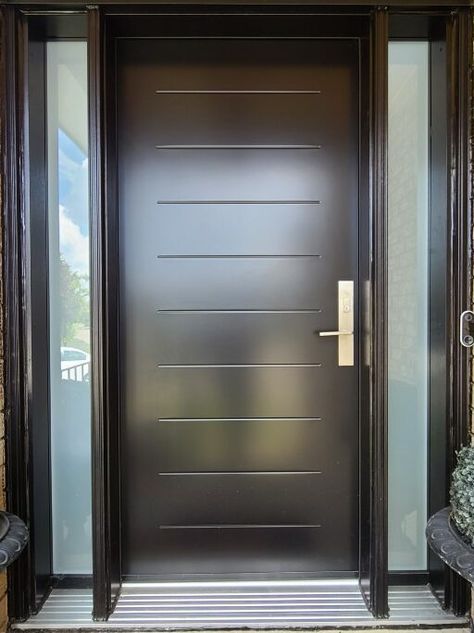 17 Modern Entry Front Door Ideas - Windows and Doors Toronto Exterior Doors Side Entry, Aluminum Front Door Modern, Front Door With Side Windows Entrance, Diy Modern Front Door, Modern Glass Front Door, Entry Door Ideas, Aluminum Front Door, Flat Front Door, Front Door Sidelights