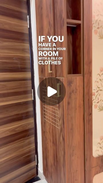 Cloth Hanging Ideas In Wardrobe, Closet Hanging Ideas, Room Cupboards Bedrooms, Wardrobe Over Bed, Cupboard Storage Ideas, Wardrobe Inside Design, Drying Cupboard, Hanging Drawer, Wardrobe Interior