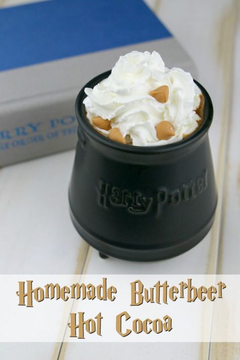 Homemade Butterbeer Hot Cocoa-2 Homemade Butterbeer, Harry Potter Movie Night, Movie Night Food, Homemade Hot Cocoa, Harry Potter Movie, Chocolate Garnishes, Top Chicken Recipes, Hot Chocolate Recipe, Homemade Hot Chocolate