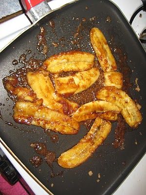 Fried Bananas With Brown Sugar, Easy Recipes For College Students, Banana Butter, Holiday Appetizers Recipes, Fried Bananas, Easy Meals For Kids, Banana Chips, Baked Banana, College Kids