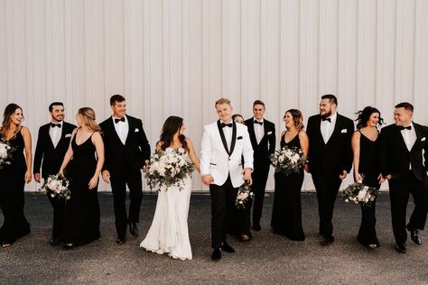 All Black Wedding Party, All Black Bridal Party, Classy Bridal Party, Black And White Wedding Aesthetic, Black And White Bridal Party, Black And White Wedding Party, Wedding Color Scheme Ideas, Black Wedding Party, Black Bridal Party