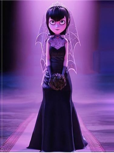 Dracula Hotel Transylvania, Goth Disney Princesses, Mavis Hotel Transylvania, Vampire Wedding, Cosplay Couple, Goth Disney, Mavis Dracula, Aaliyah Pictures, Classy Halloween Costumes