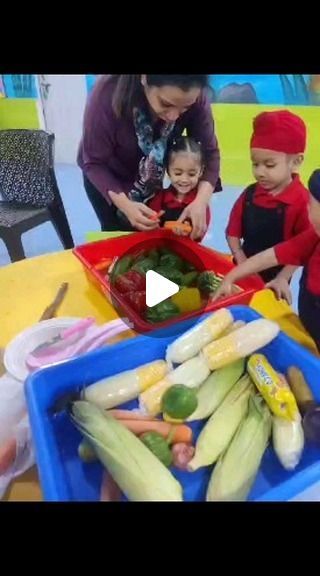 Vegetable Activities For Kindergarten, Vegetables Activity For Preschool, Vegetable Activities For Toddlers, Vegetable Activities For Preschool, Vegetables Activities For Preschool, Play School Activities, Kindergarten Activities, Toddler Activities, Preschool Activities