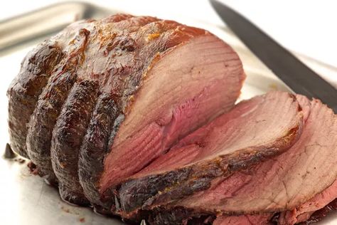 Top Sirloin Roast Recipe, Sirloin Roast Recipes, Beef Sirloin Tip Roast, Tip Roast, Pot Roast Crock Pot Recipes, Sirloin Roast, Sirloin Tip Roast, Filipino Recipe, Sirloin Tips