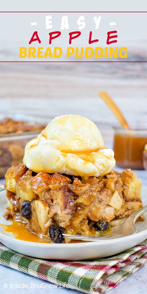 Easy Apple Bread Pudding is a delicious dessert for fall. This warm casserole has apples, spices, and raisins baked into it. Apple Walnut Bread Pudding, Bread Pudding Recipe Easy, Apple Bread Pudding Recipe, Easy Bread Pudding, Apple Bread Pudding, Raisin Bread Pudding, Best Bread Pudding Recipe, Apple Pie Bread, Harvest Bread