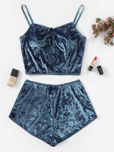 Velvet Sleepwear, Pijamas Women, Shorts Pajama Set, Velvet Cami, Mens Pajamas Set, Velvet Shorts, Satin Pyjama Set, Cute Pajamas, Sleepwear Sets