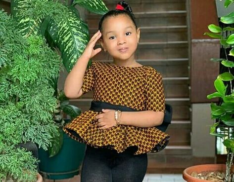 Peplum Top For Kids, Peplum Top With Skirt, African Print Peplum Top, Peplum Ankara, Ankara Blouses, Ankara Peplum Tops, Ankara Blouse, Pallet Home Decor, Cultural Fashion