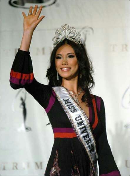 Riyo Mori - Japan - Miss Universe 2007 Miss Universe 2007, Riyo Mori, Miss Universe 2000, Miss Universe, Beautiful Inside And Out, Miss World, Irina Shayk, Beauty Pageant, Beautiful Life