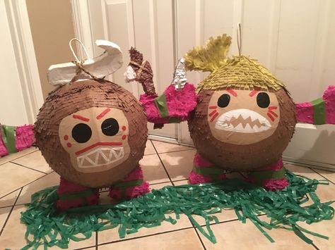 Moana Float Parade, Moana Crafts, Moana Theme Birthday, Moana Theme, Tropical Birthday Party, Baby Birthday Themes, Diy Pinata, Moana Party, One Year Birthday