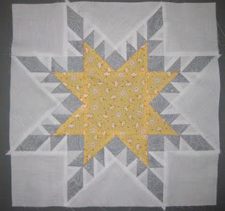 California Star Quilt Block, Feathered Star Quilt Pattern Free, Crystal Star Quilt Block, Feathered Star Quilt, Carpenter’s Star Quilt, Grey Quilt, Star Quilts, Sewing Inspiration, Quilt Making