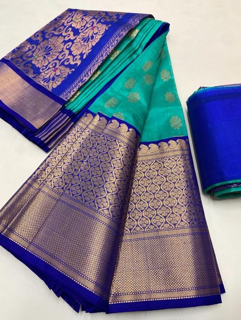 Pattu Saree Colour Combinations, Function Saree, Marriage Saree, Green Sarees, Green Blouse Designs, Engagement Saree, Silk Saree Blouse Designs Patterns, Latest Silk Sarees, Saree Ideas