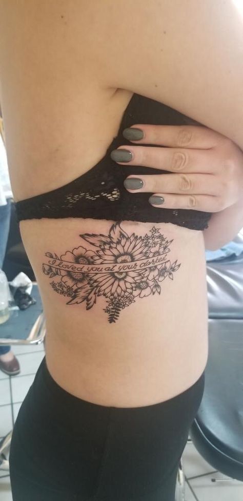 Rib Quote Tattoos, Tattoo Daruma, Rib Tattoo Quotes, Flower Tattoo On Ribs, Tattoos Flowers, Side Tattoos Women, Crow Tattoo Design, Heather Moss, Tattoo Quotes For Men