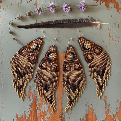 Owl Moth, Emperor Moth, Moth Earrings, Jewellery Diy, Beadwork Earrings, Beaded Earring, Beading Crafts, Earrings For Sale, Seed Bead Tutorial