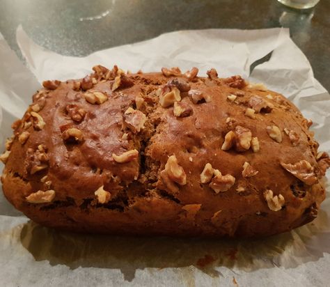 Banana Date Walnut Bread, Banana Date Nut Bread, Sugarless Recipes, Walnut Loaf Recipe, Banana And Date Loaf, Butterscotch Pie Recipe, Aussie Recipes, Healthy Apple Cake, Date And Walnut Loaf