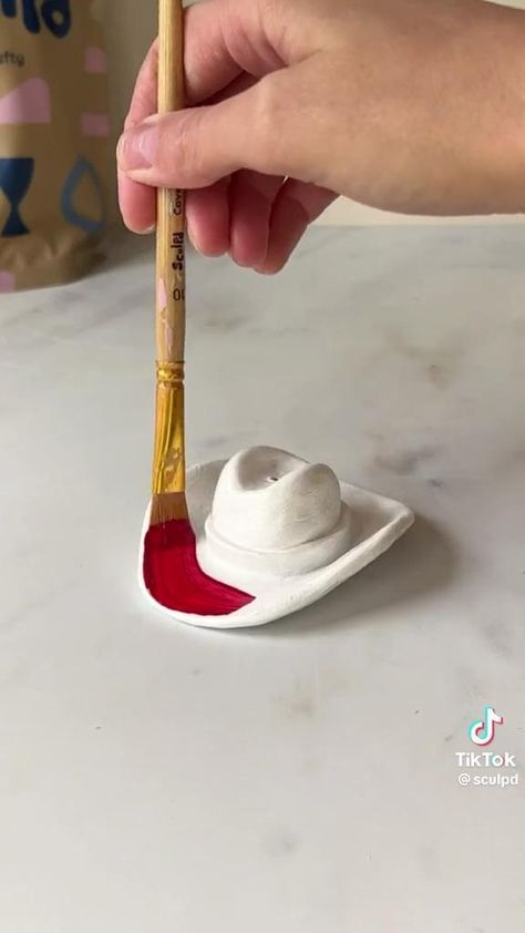 Clay Project Inspiration, Clay Hat Tutorial, Etsy Clay Ideas, Quick Easy Ceramic Projects, Pinch Pot Technique, How To Smooth Air Dry Clay, Polymer Clay Beginner Tutorials, Clay Art Useful, Cool Diy Art