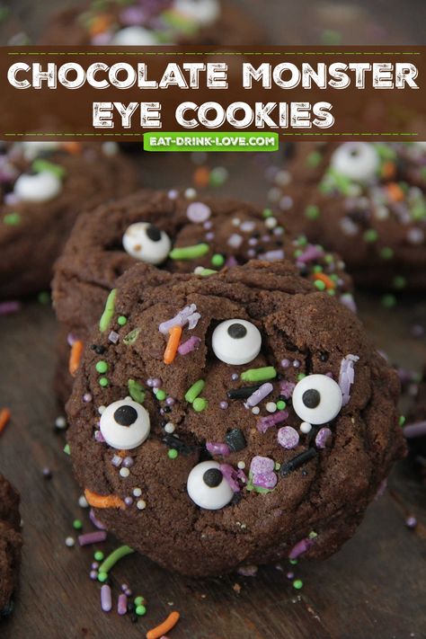 Cookies With Chocolate Chips, Candy Eyes, Cookies With Chocolate, Candy Eyeballs, Halloween Sprinkles, Monster Eyes, Halloween Baking, Baked Chips, Halloween Craft