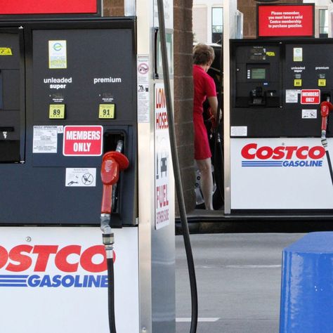 Costco Deals, Costco Membership, Costco Shopping, Handyman Services, Gas Lights, Oil Gas, Gas Industry, Gas Pumps, Gas Prices