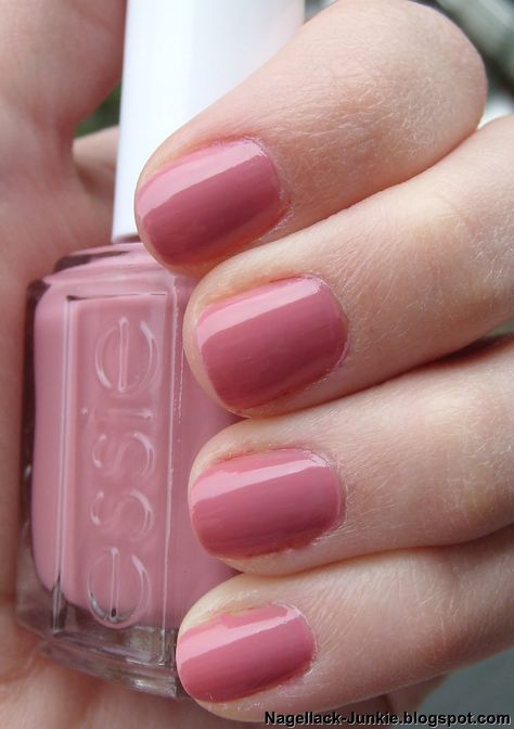 Essie Nail Polish Colors, Pinky Rose, Pretty Nail Colors, Nail Designs Tutorial, Pink Nail Polish, Essie Nail Polish, Essie Nail, Pink Nail, Nail Varnish