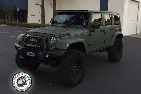 Jeep wrapped in 3M Matte Army Green – Wrap Bullys Truck Wraps Graphics, Green Jeep Wrangler, Two Door Jeep Wrangler, Jeep Sahara, Matte Cars, Green Jeep, Badass Jeep, Vehicle Wrap, Jeep Jeep