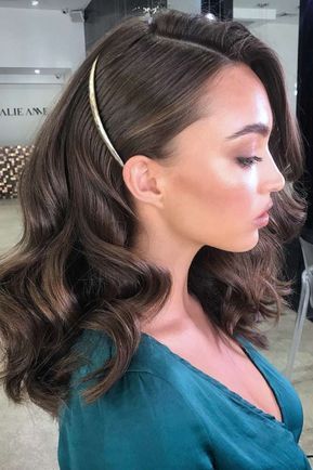 Waves Mid Length Hair, Hairstyles Mid Length, Mid Length Curly Hairstyles, Formal Hairstyles Updo, Easy Formal Hairstyles, Easy To Do Hairstyles, Formal Hairstyles For Short Hair, Formal Hairstyles For Long Hair, Hollywood Waves