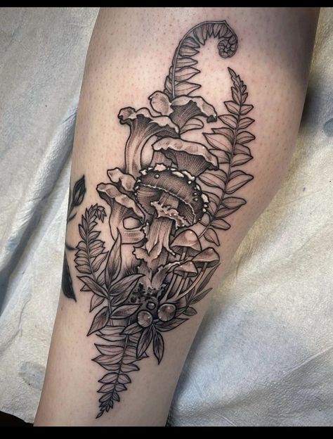 Marissa Tattoo, Cottagecore Tattoo, Meat Art, Flor Tattoo, Earthy Tattoos, Mushroom Tattoo, Fern Tattoo, Autumn Tattoo, Garden Tattoos