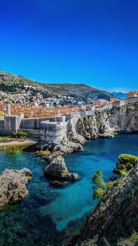 Croatia Wallpaper, Travel Croatia, Ocean Wallpaper, Autumn Beauty, Beautiful Picture, Dubrovnik, Ultra Hd, Most Beautiful Places, Beautiful Beaches