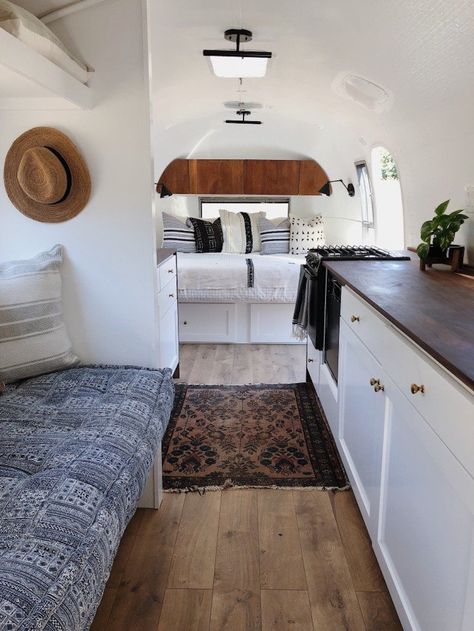 10 Airstreams That Make Us Want to Drop Everything and Hit the Road - Camille Styles Renovated Airstream, Airstream Living, Architecture Renovation, Airstream Remodel, Airstream Interior, Rv Renovation, Purposeful Life, Airstream Renovation, Rv Homes