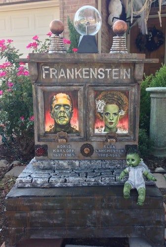 Frankenstein and Bride of Frankenstein | Halloween Forum Samhain Decor, Halloween Stones, Frankenstein And Bride Of Frankenstein, Frankenstein And Bride, Hollywood Halloween, Cemetery Ideas, Halloween Train, Halloween Cemetery, Horror Props